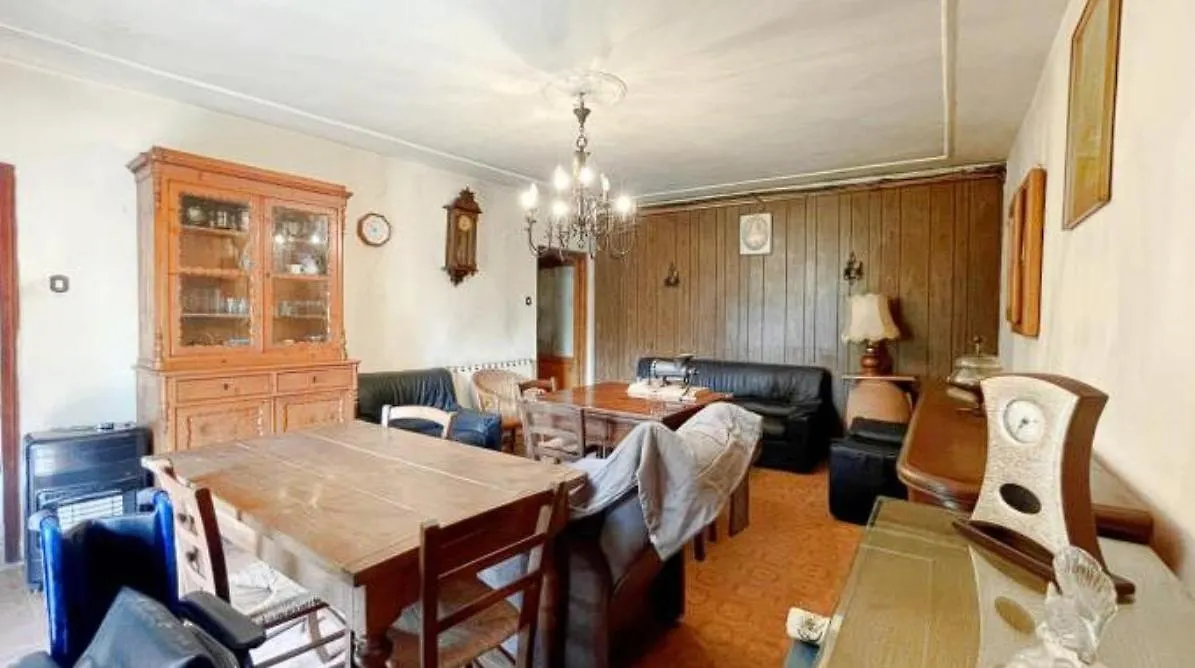 Luxury Apartment In Historic Antwerp !!!